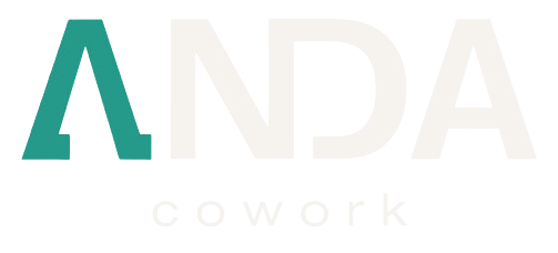 Logotipo de Anda Cowork - modo light